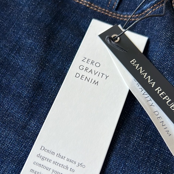 Banana Republic Mid- Rise skinny Suzy jean Medium Wash size 30 - Picture 8 of 14